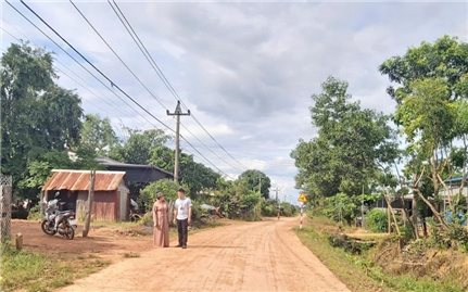 Làn gió mới trên các buôn làng ở Đắk Lắk