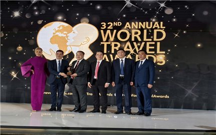 Cao nguyên đá Đồng Văn đón nhận danh hiệu: “Điểm đến văn hóa hàng đầu thế giới 2025”