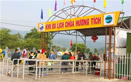 Du lịch Hà Tĩnh khởi động với nhiều sự kiện văn hóa tâm linh giàu bản sắc