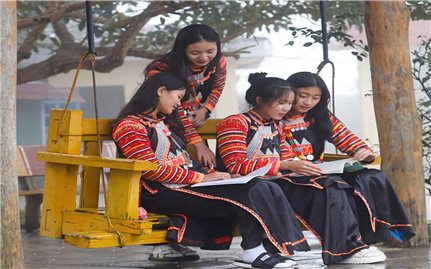 Lai Châu: Phát triển văn hóa đọc cho học sinh DTTS