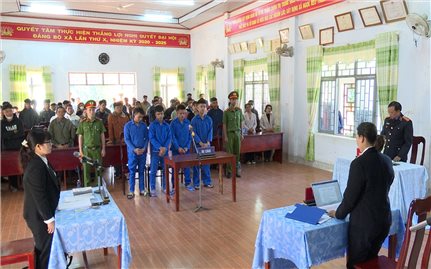 Ma túy len lỏi vào các thôn, làng vùng đồng bào DTTS