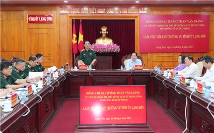 Đại tướng Phan Văn Giang làm việc với Ban Thường vụ Tỉnh ủy Lạng Sơn