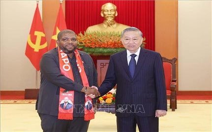 Tổng Bí thư Tô Lâm tiếp Tổng Thư ký Đảng Mặt trận giải phóng Mozambique (FRELIMO)