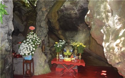 Hang Tám Cô - Khúc tráng ca anh hùng tuổi 20