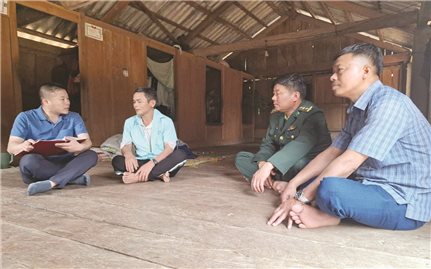 Những “đầu tàu” ở bản Dộ - Tà Vờng