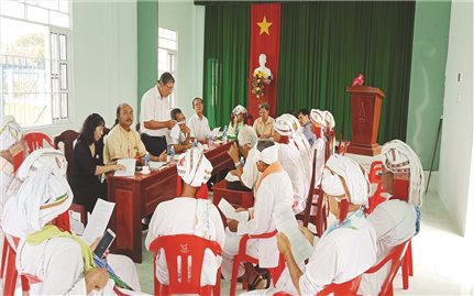 Nghệ nhân Lâm Tấn Bình - Dành cả cuộc đời cho văn hóa Chăm