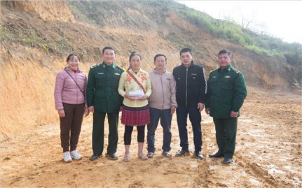 Những mái ấm trên đỉnh mây bay