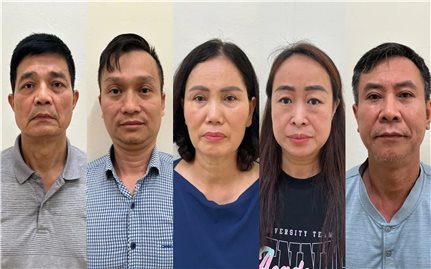Bắt tạm giam nguyên Cục trưởng Cục An toàn thực phẩm