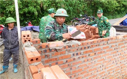 Bộ đội Biên phòng tỉnh Lai Châu chung tay xóa nhà tạm, nhà dột nát vùng biên giới