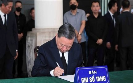Lãnh đạo Đảng, Nhà nước ghi sổ tang tiếc thương nguyên Chủ tịch nước Trần Đức Lương