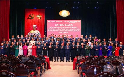 Khai giảng Lớp bồi dưỡng cán bộ quy hoạch Ủy viên Trung ương Đảng khoá XIV