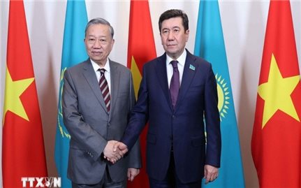 Tổng Bí thư Tô Lâm hội kiến Chủ tịch Hạ viện kiêm Chủ tịch Đảng Amanat Yerlan Koshanov