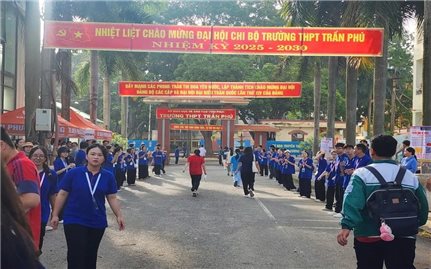 Hơn 18.600 thí sinh Vĩnh Phúc làm bài thi đầu tiên, kỳ thi vào lớp 10, nhiều tỉnh thành chuẩn bị tốt cho các kỳ thi năm 2025