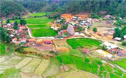 “Khoảng lặng” không nói đủ bằng lời