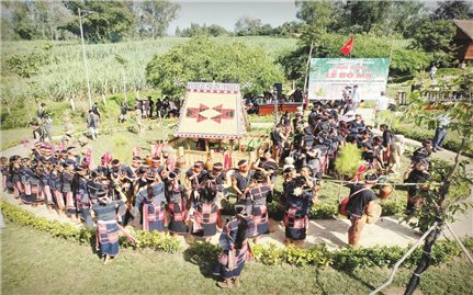 Đánh thức giấc mơ làng cổ