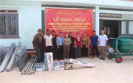 Hỗ trợ phương tiện, máy móc xây dựng cho đồng bào DTTS phát triển kinh tế
