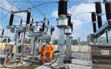 Công suất điện tiêu thụ vượt mức đỉnh cao nhất của năm 2024- EVNNPC kêu gọi khách hàng tiếp tục thực hiện tiết kiệm điện