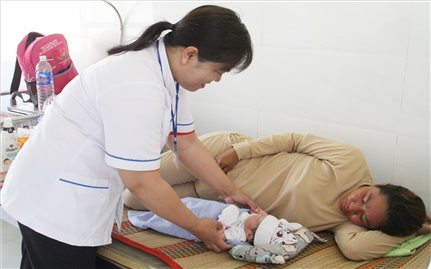 “Cô đỡ thôn bản” ở vùng cao Ma Nới