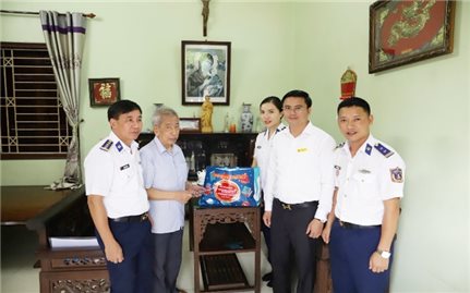 Cảnh sát biển Việt Nam với đồng bào DTTS, tôn giáo: Lan tỏa yêu thương trên đất Bình Minh