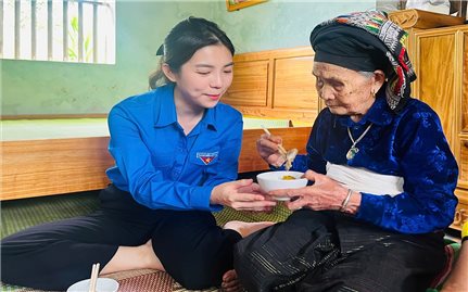Tuổi trẻ Thanh Hóa thể hiện tri ân