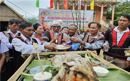 Phục dựng nét đẹp văn hóa tín ngưỡng của người Chăm Hroi