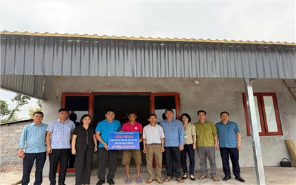 Từ nhà tạm đến ngôi nhà trong mơ