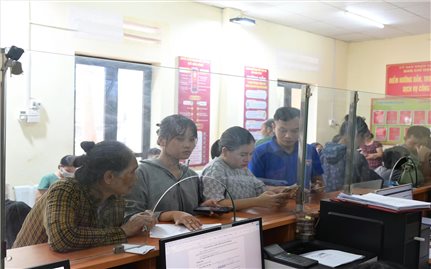 Tuổi trẻ Lào Cai chung tay hỗ trợ người dân thực hiện thủ tục hành chính công trực tuyến