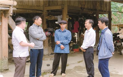 Sinh kế vững để thoát nghèo bền