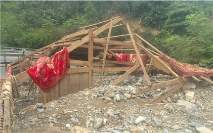 Nghệ An đề nghị hỗ trợ 6,42 tỷ đồng để dựng lại nhà cho người dân sau lũ