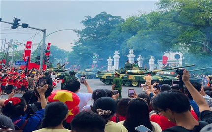 Yêu nước phải ngay từ những hành động nhỏ...