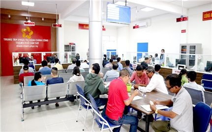 Cần Thơ hỗ trợ tối đa 5 triệu đồng cho cán bộ đi làm xa