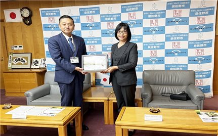 Phó Chủ tịch UBND tỉnh Gia Lai làm việc với Thị trưởng thành phố Izumisano, tỉnh Osaka, Nhật Bản