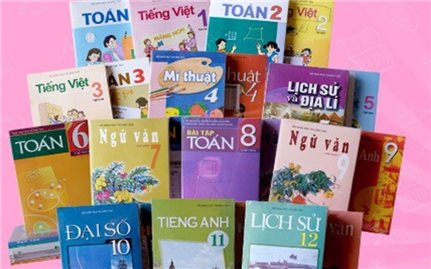 Yêu cầu cấp thiết thống nhất một bộ sách giáo khoa