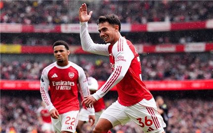 Ngoại hạng Anh: Zubimendi lập cú đúp giúp Arsenal thắng đậm Nottingham Forest