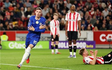 Ngoại hạng Anh: Chelsea đánh rơi chiến thắng phút cuối trên sân Brentford