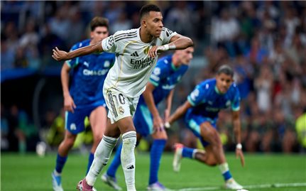 Real Madrid ngược dòng đánh bại Marseille, chạm mốc 200 chiến thắng tại Champions League
