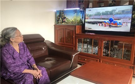 Tự hào trước sự lớn mạnh, hùng cường của đất nước