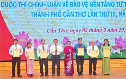 66 tác phẩm đoạt giải trong Cuộc thi chính luận về bảo vệ nền tảng tư tưởng của Đảng TP. Cần Thơ