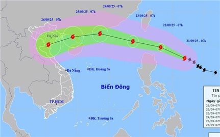 Bão Ragasa đổi hướng, sẽ ảnh hưởng trực tiếp đến nước ta