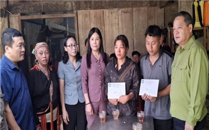 Để những cánh cổng trường thực sự an toàn