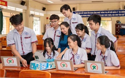 Giáo viên được hưởng lợi từ chính sách mới về dạy thêm giờ