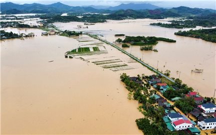 1000 điểm có nguy cơ xảy ra lũ quét, sạt lở đất sau bão số 10
