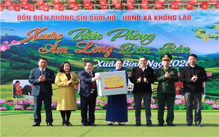 “Xuân Biên phòng ấm lòng dân bản” năm 2026 tại bản Khổng Lào