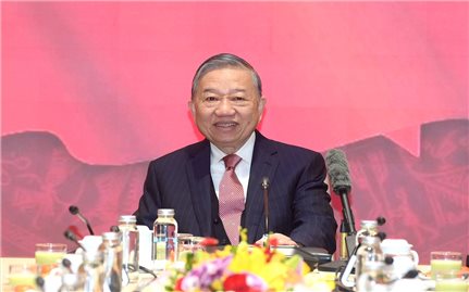 Tổng Bí thư Tô Lâm làm việc với các Đại sứ, Trưởng cơ quan đại diện Việt Nam tại nước ngoài