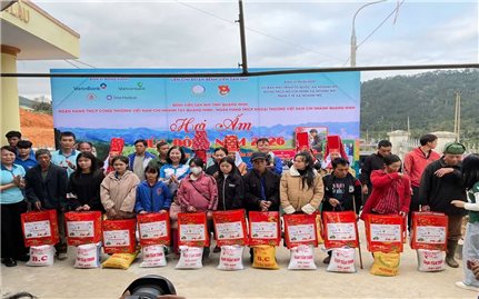 Mang “Hơi ấm mùa đông” đến với Phai Làu