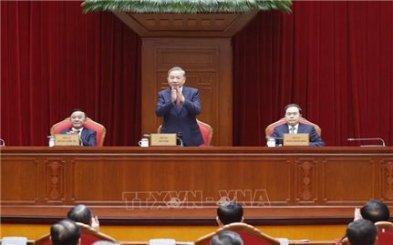 Tổng Bí thư gặp mặt thành viên các Tiểu ban chuẩn bị Đại hội XIV của Đảng