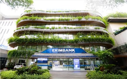 Eximbank báo lãi hơn 1.500 tỷ đồng, ưu tiên dự phòng rủi ro giai đoạn chuyển đổi