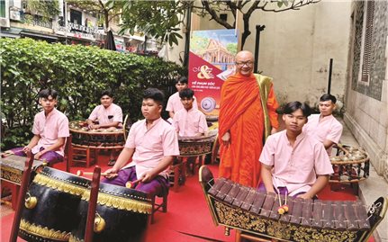 Âm thanh của cội nguồn