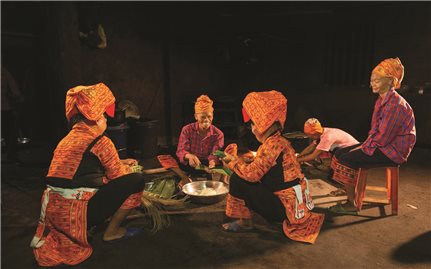 Tết của những người ở lại