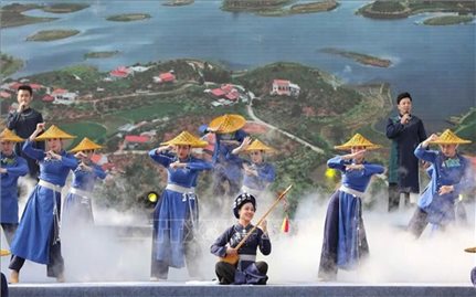 Say đắm không gian Hội hát Sloong hao Bắc Ninh